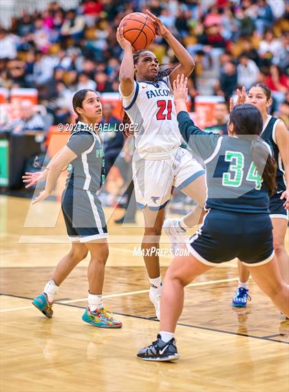 Thumbnail 2 in Clear Lake vs. Pasadena (McDonald's Texas Invitational) photogallery.