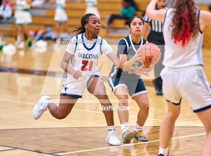 Thumbnail 1 in Clear Lake vs. Pasadena (McDonald's Texas Invitational) photogallery.