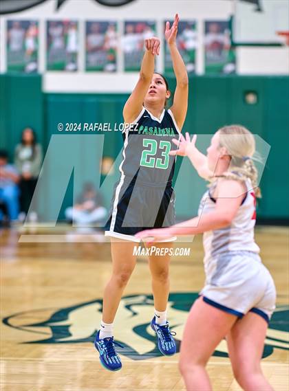 Thumbnail 2 in Clear Lake vs. Pasadena (McDonald's Texas Invitational) photogallery.