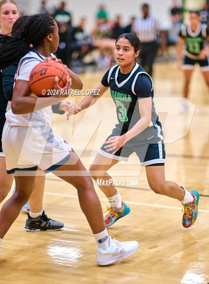 Thumbnail 1 in Clear Lake vs. Pasadena (McDonald's Texas Invitational) photogallery.