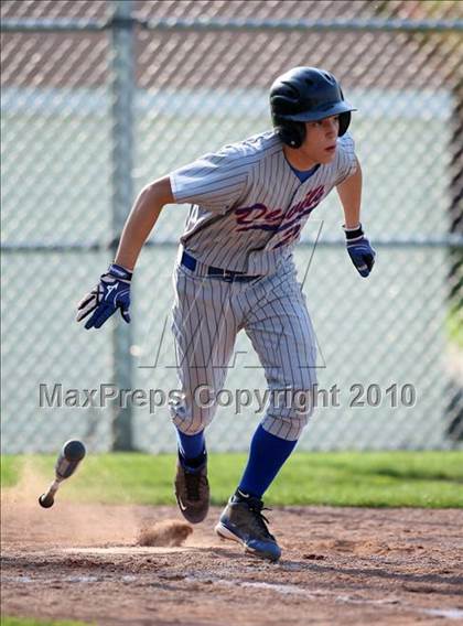 Thumbnail 3 in Elba/Byron-Bergen @ Attica photogallery.