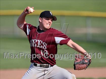 Thumbnail 2 in Elba/Byron-Bergen @ Attica photogallery.