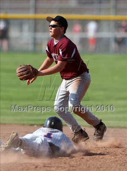 Thumbnail 1 in Elba/Byron-Bergen @ Attica photogallery.