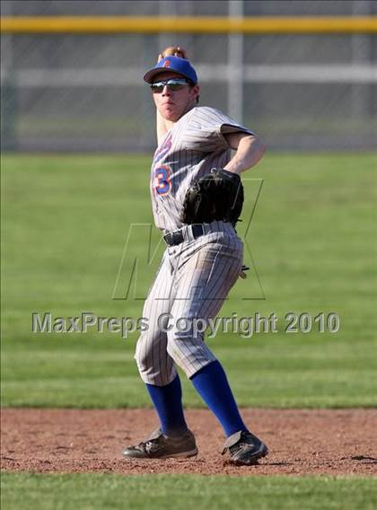 Thumbnail 1 in Elba/Byron-Bergen @ Attica photogallery.