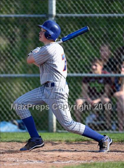 Thumbnail 2 in Elba/Byron-Bergen @ Attica photogallery.