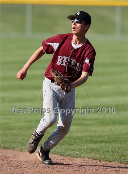 Thumbnail 3 in Elba/Byron-Bergen @ Attica photogallery.