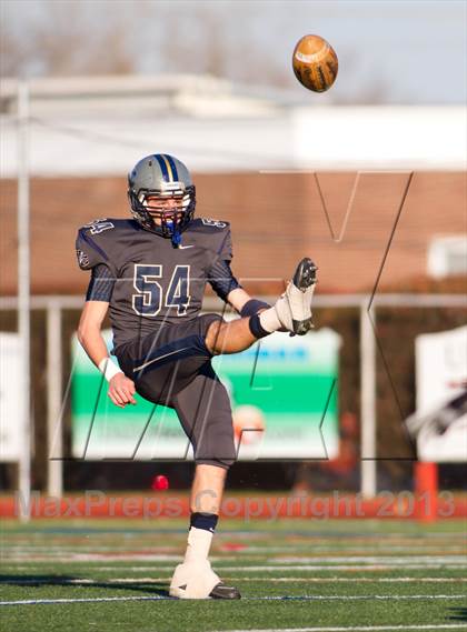 Thumbnail 2 in Rye Neck vs. Burke Catholic (NYSPHSAA Class C Quarterfinal) photogallery.