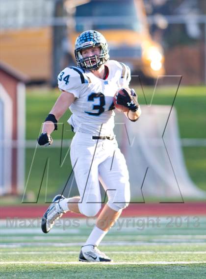 Thumbnail 2 in Rye Neck vs. Burke Catholic (NYSPHSAA Class C Quarterfinal) photogallery.