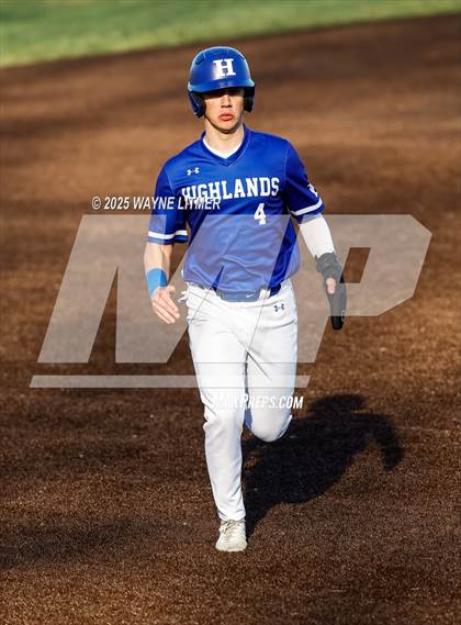 Thumbnail 1 in Highlands @ Covington Catholic photogallery.