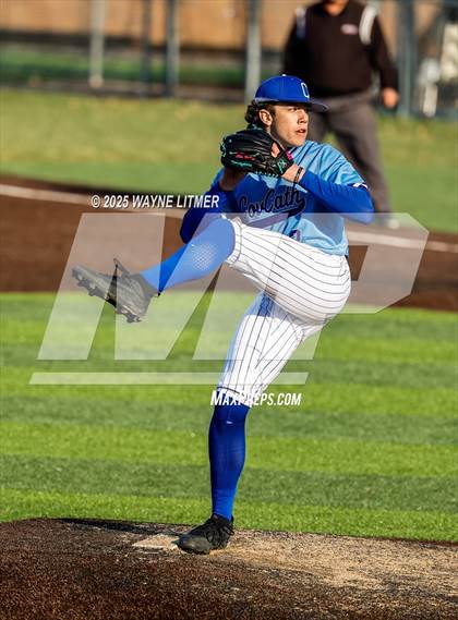 Thumbnail 2 in Highlands @ Covington Catholic photogallery.