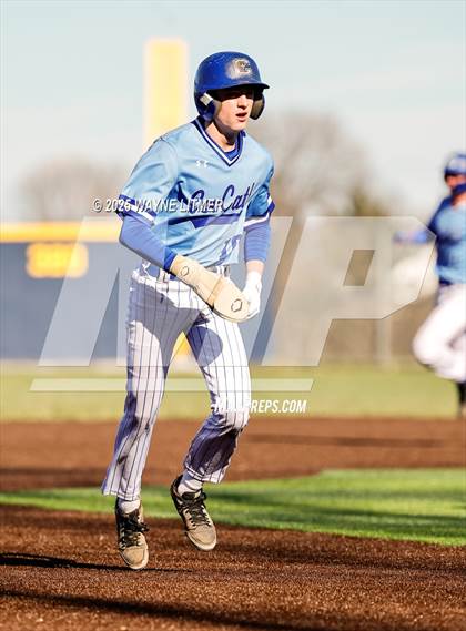 Thumbnail 3 in Highlands @ Covington Catholic photogallery.