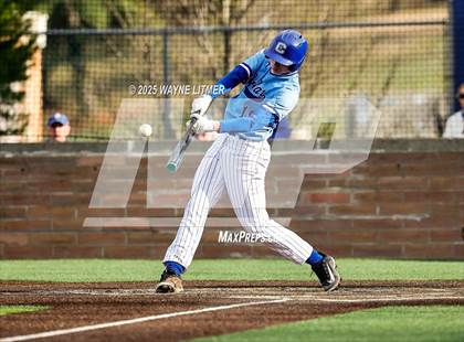 Thumbnail 1 in Highlands @ Covington Catholic photogallery.