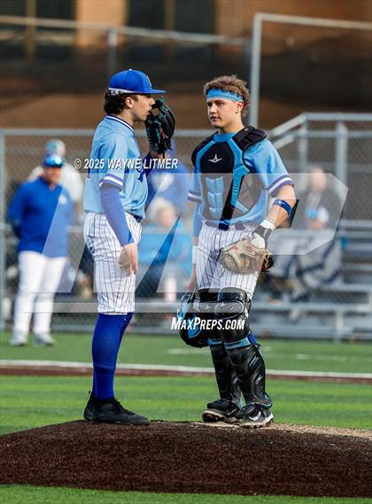 Thumbnail 2 in Highlands @ Covington Catholic photogallery.