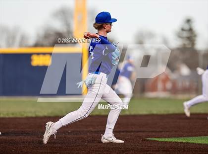 Thumbnail 3 in Highlands @ Covington Catholic photogallery.