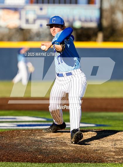 Thumbnail 1 in Highlands @ Covington Catholic photogallery.