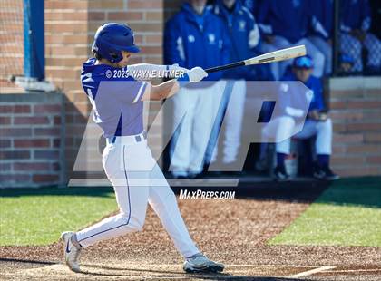 Thumbnail 1 in Highlands @ Covington Catholic photogallery.