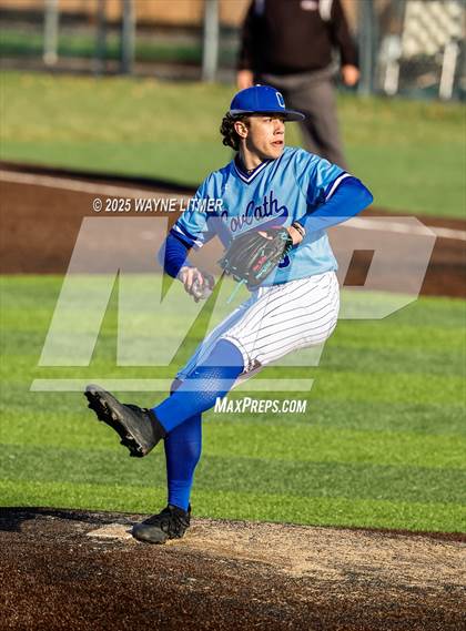 Thumbnail 3 in Highlands @ Covington Catholic photogallery.