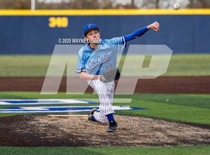 Thumbnail 1 in Highlands @ Covington Catholic photogallery.