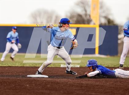 Thumbnail 3 in Highlands @ Covington Catholic photogallery.