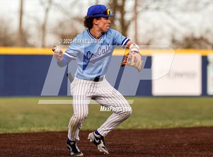 Thumbnail 3 in Highlands @ Covington Catholic photogallery.