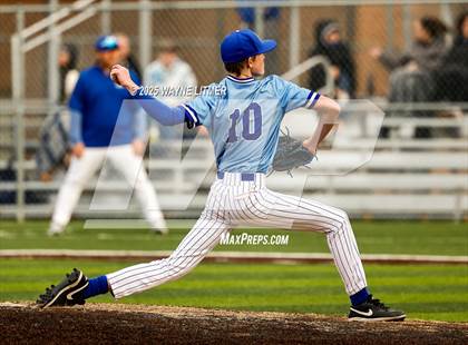 Thumbnail 1 in Highlands @ Covington Catholic photogallery.