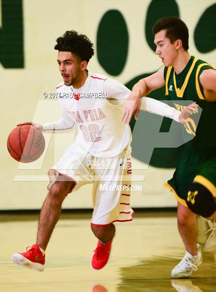 Thumbnail 2 in Agua Fria vs Horizon (Horizon Holiday Hoops Tournament) photogallery.