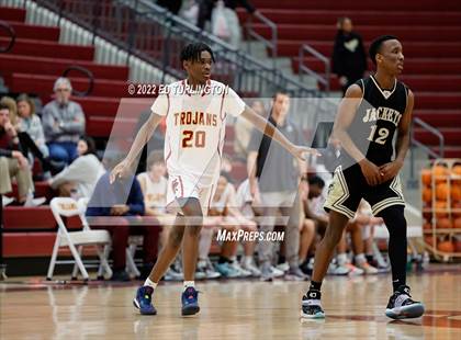 Thumbnail 3 in Sprayberry @ Lassiter photogallery.