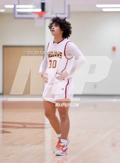 Thumbnail 3 in Sprayberry @ Lassiter photogallery.