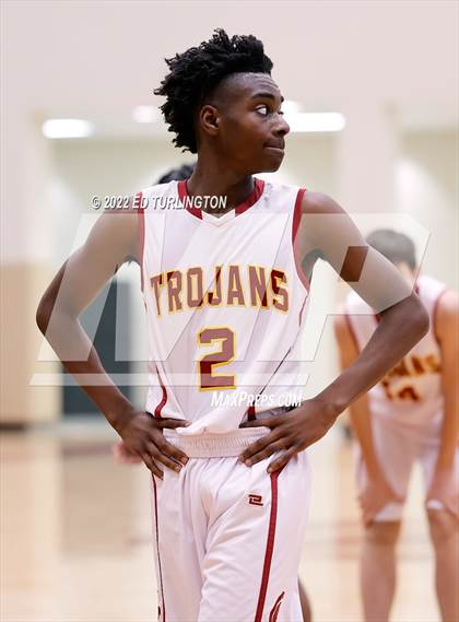 Thumbnail 2 in Sprayberry @ Lassiter photogallery.
