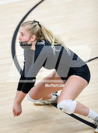 Thumbnail 2 in Los Gatos @ Archbishop Mitty photogallery.