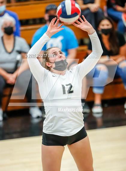Thumbnail 1 in Los Gatos @ Archbishop Mitty photogallery.