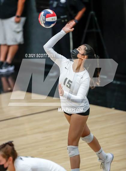 Thumbnail 3 in Los Gatos @ Archbishop Mitty photogallery.