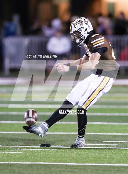 Thumbnail 2 in Valley Christian @ Saint Francis (CIFCCS Open SemiFinals) photogallery.