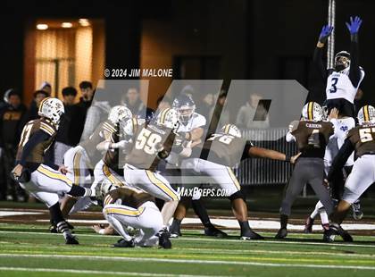 Thumbnail 3 in Valley Christian @ Saint Francis (CIFCCS Open SemiFinals) photogallery.