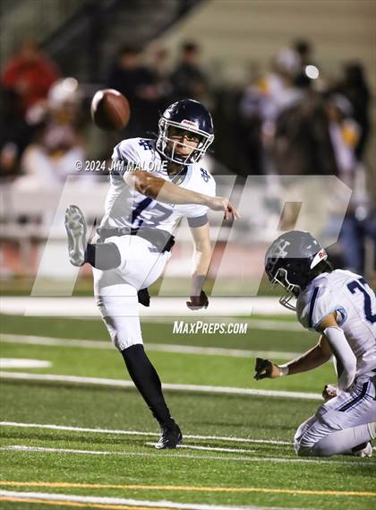 Thumbnail 2 in Valley Christian @ Saint Francis (CIFCCS Open SemiFinals) photogallery.