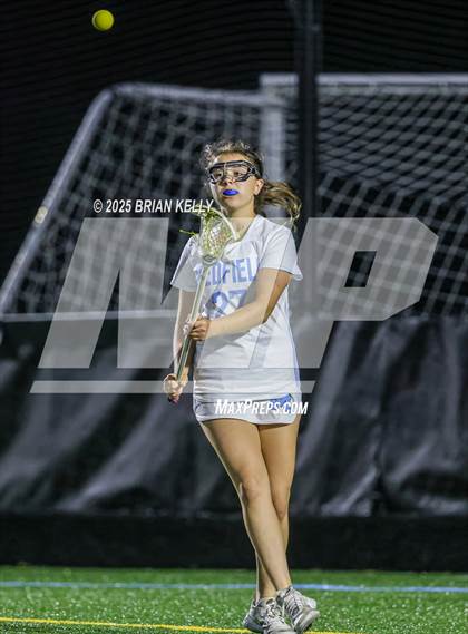 Thumbnail 3 in Medfield vs Newburyport (MIAA Division 3 Final) photogallery.