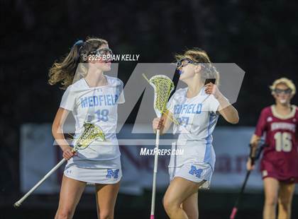 Thumbnail 1 in Medfield vs Newburyport (MIAA Division 3 Final) photogallery.