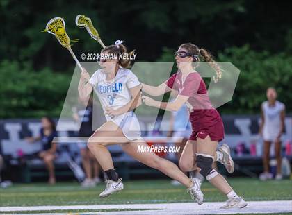 Thumbnail 2 in Medfield vs Newburyport (MIAA Division 3 Final) photogallery.