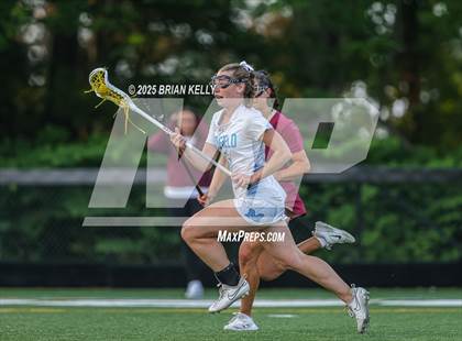Thumbnail 2 in Medfield vs Newburyport (MIAA Division 3 Final) photogallery.