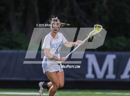 Thumbnail 1 in Medfield vs Newburyport (MIAA Division 3 Final) photogallery.