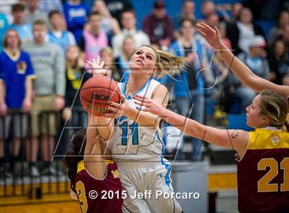 Thumbnail 3 in Sky View vs. Mountain View (UHSAA 4A Semifinal) photogallery.