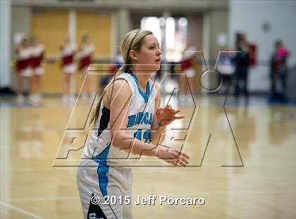 Thumbnail 2 in Sky View vs. Mountain View (UHSAA 4A Semifinal) photogallery.