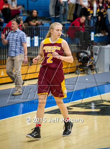 Thumbnail 3 in Sky View vs. Mountain View (UHSAA 4A Semifinal) photogallery.