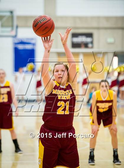 Thumbnail 3 in Sky View vs. Mountain View (UHSAA 4A Semifinal) photogallery.