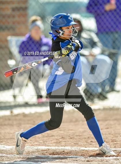 Thumbnail 1 in Yerington vs. Bishop Union (Yerington Tournament) photogallery.