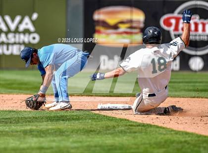 Thumbnail 3 in Los Osos @ Chino Hills (Battle of the Baseline League) photogallery.