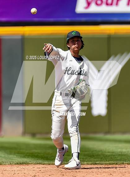 Thumbnail 2 in Los Osos @ Chino Hills (Battle of the Baseline League) photogallery.