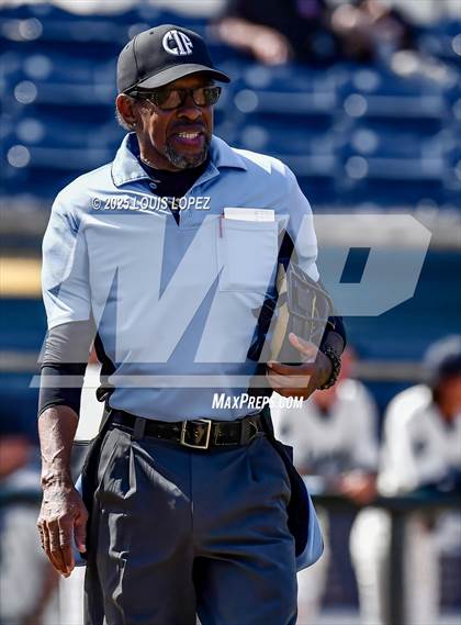 Thumbnail 2 in Los Osos @ Chino Hills (Battle of the Baseline League) photogallery.