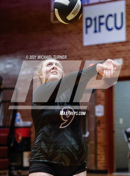 Thumbnail 2 in Mullan vs Kootenai (1AD2 District 1 Playoffs) photogallery.