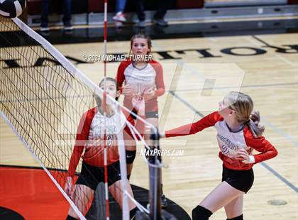 Thumbnail 1 in Mullan vs Kootenai (1AD2 District 1 Playoffs) photogallery.
